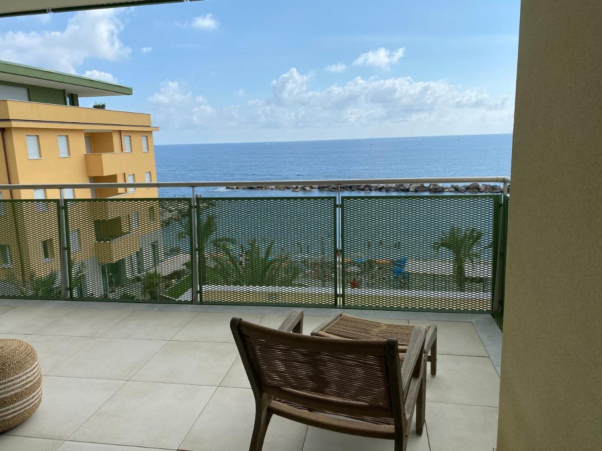 Gli Scogli Luxury Residence Chiavari Esterno foto
