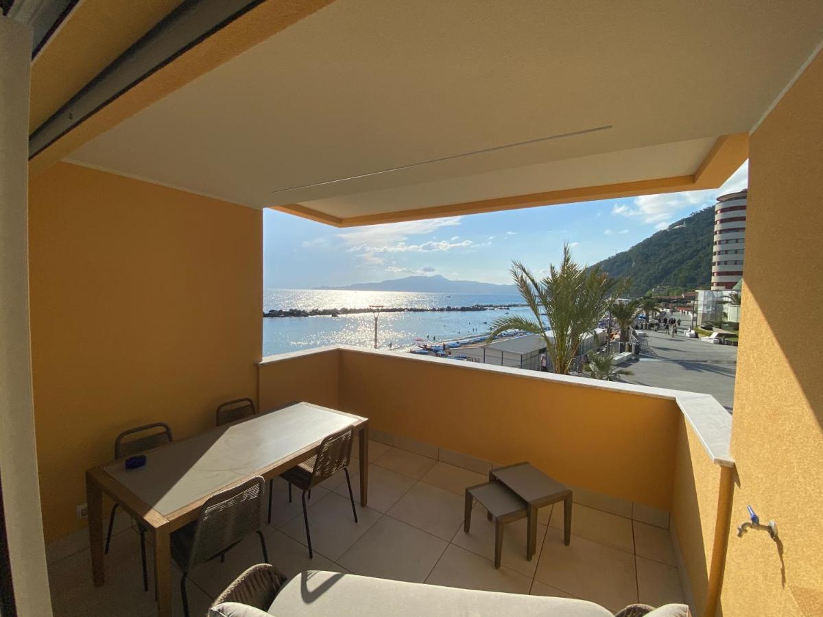 Gli Scogli Luxury Residence Chiavari Esterno foto
